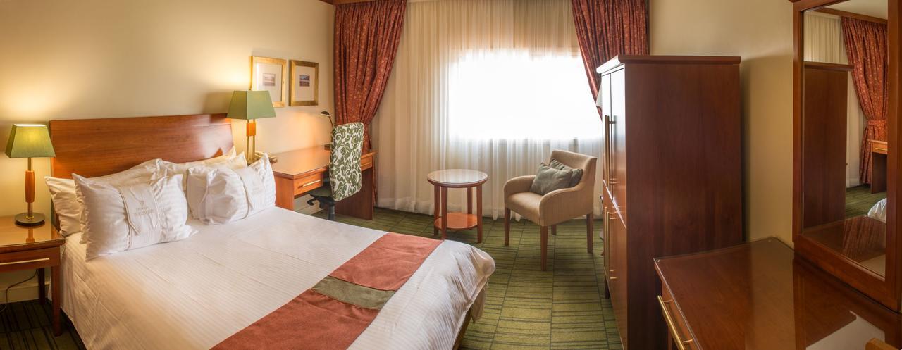 Peermont Walmont At The Grand Palm, Gaborone Hotel Eksteriør billede