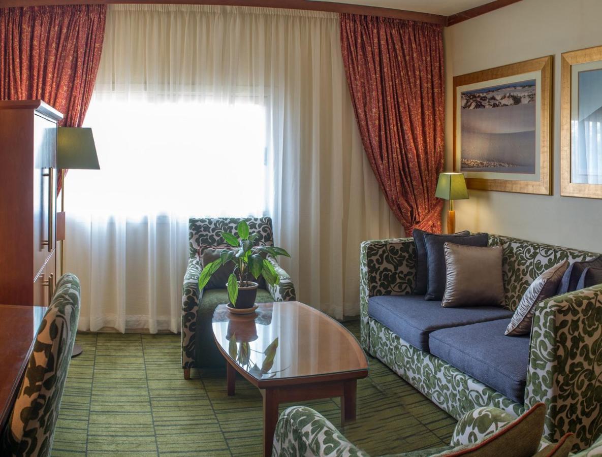 Peermont Walmont At The Grand Palm, Gaborone Hotel Eksteriør billede